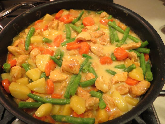 Smoked Chicken Stew chicken finished stew in the pan